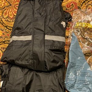 Stormrider Rain Suit Size Large